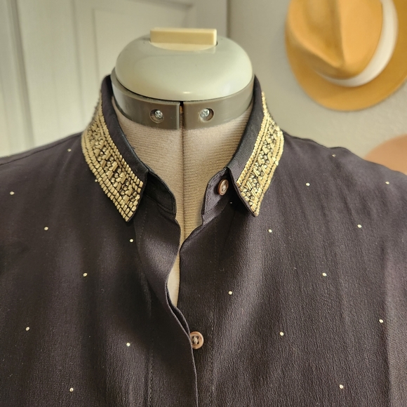 Club Monaco Silk beaded collar button down - Picture 14 of 16